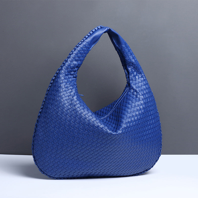 Maison Maryim Luxury Crescent Woven Shoulder Bag for Women — hardware close-up — handbag
