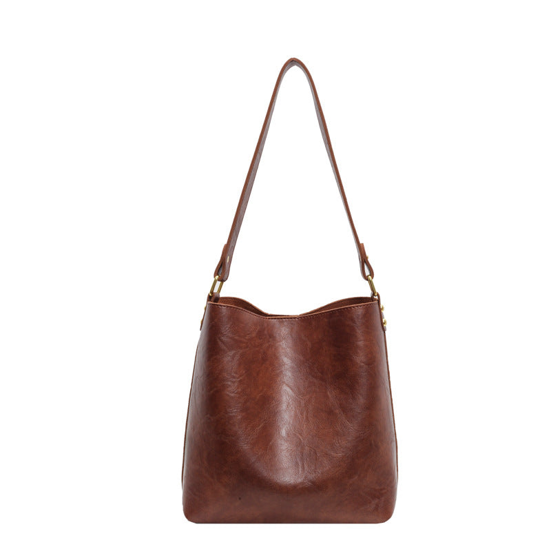 Maison Maryim Everyday Commuter Tote — detail view — tote