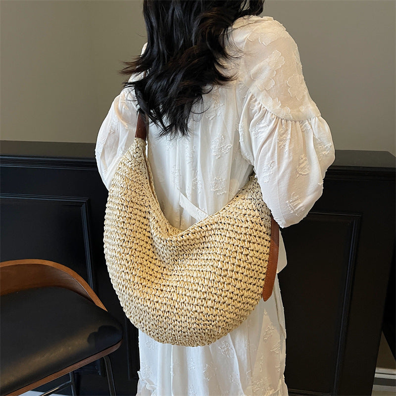 Maison Maryim Handwoven Straw Shoulder Bag